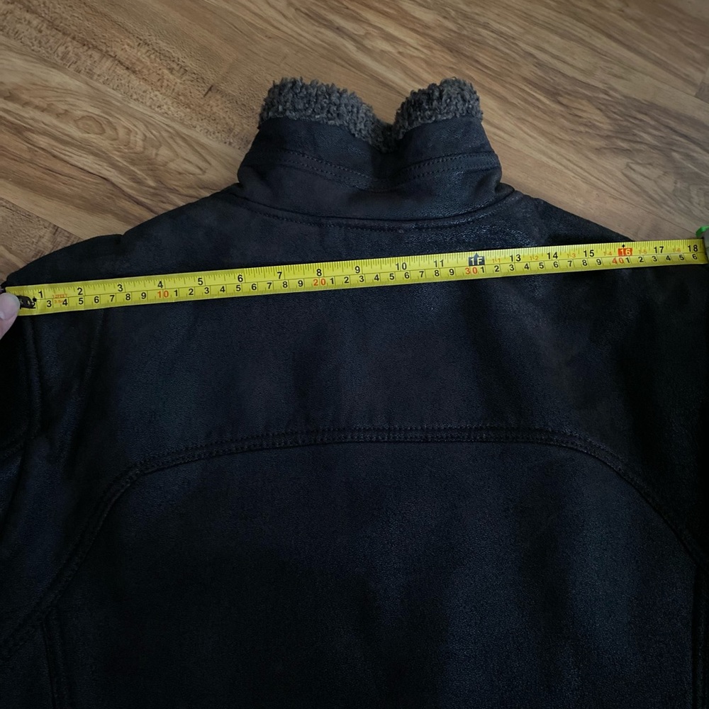 Danier leather jacket - Picture 7 of 9